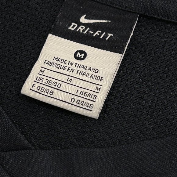 Nike DriFit Workout / Soccer Tee - Picture 4 of 5